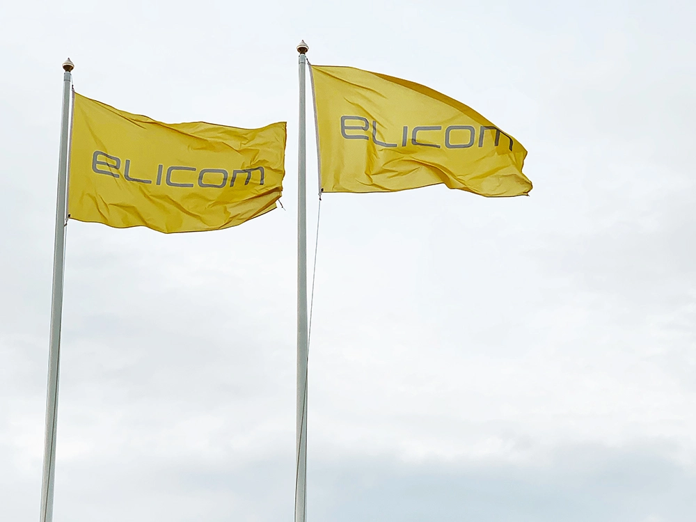 Elicom flagga